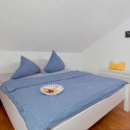 Glienbergweg 26 A Διαμέρισμα *