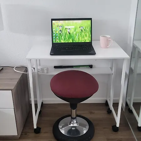 Glienbergweg 26 A Διαμέρισμα *